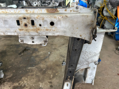 ラジエーターコアサポート SUBARU LEGACY OEM 53060AE001 53020AE081 53020AE091 53040AE000 53060AE051 BH5 2002