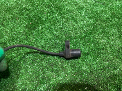 Датчик ABS передний левый SUBARU LEGACY OEM 27540AE010 BH5 2002 EJ208 MT5