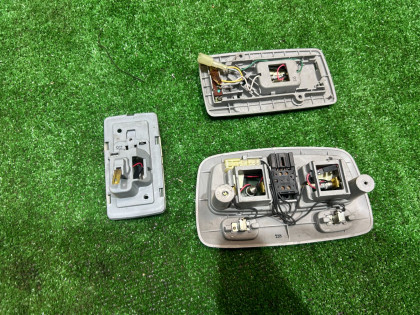 前顶灯 Комплект LED SUBARU LEGACY OEM 84621AE000NE 84601AE000ML BH5 2002 EJ208 MT5