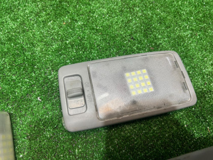 前顶灯 Комплект LED SUBARU LEGACY OEM 84621AE000NE 84601AE000ML BH5 2002 EJ208 MT5