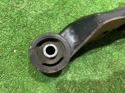 Soporte del diferencial SUBARU LEGACY OEM 41310AE020 BE5 BH5 1999 EJ208 MT5