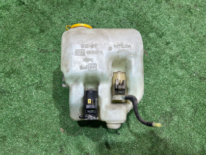 กระปุกน้ำฉีดกระจก 86610AE010 SUBARU LEGACY