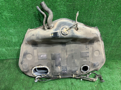 油箱 SUBARU LEGACY OEM 42012AE000 BE5 1999 EJ208 MT5