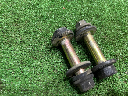 น็อตปรับศูนย์ล้อหลัง 901700122 902350006 903100171 20560AA011 SUBARU LEGACY