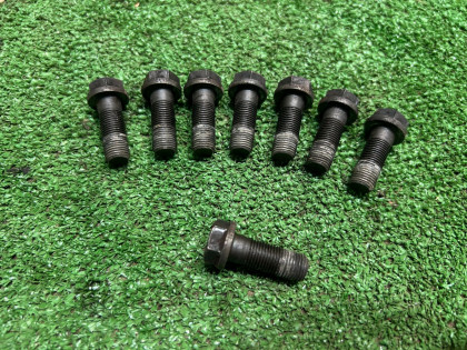 飞轮螺栓 МТ длиные SUBARU LEGACY OEM 800610740 BE5 1999 EJ208 MT5
