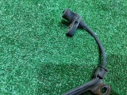 Датчик ABS задний правый SUBARU LEGACY OEM 27540AE040 BE5 1999 EJ208 MT5