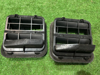 ช่องระบายอากาศตัวถัง SUBARU LEGACY OEM 72651AE000 72651AE010 BE5 1999 BLACK 47A, 88H