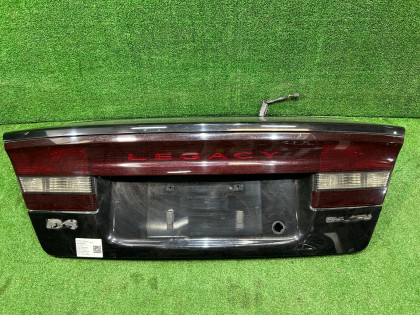 Portón del maletero 57501AE040 SUBARU LEGACY