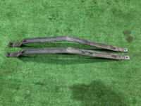 Correas del depósito de combustible SUBARU LEGACY OEM 42017AE010  42017AE000 BE5 1999 EJ208 MT5