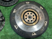 クラッチ一式（フライホイール・カバー・ディスク） Сцепление SUBARU LEGACY OEM 30210AA361 30100AA600 12342AA010 BE5 1999 EJ208 MT5