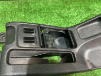 カップホルダー черный SUBARU LEGACY OEM 92132AE000ML 66150AE020ML BHE BH9 BH5 BE5 BE9 BEE 1999 BLACK 47A, 88H