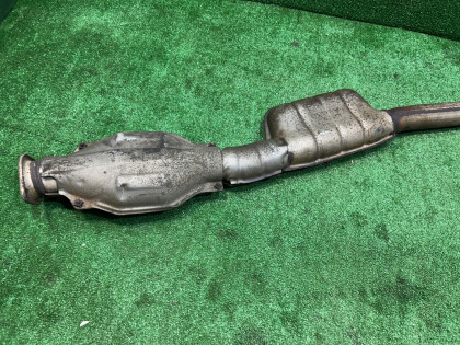 Centre exhaust section катализатор SUBARU LEGACY OEM 44200AE021 BE5 BH5 1999 EJ208 MT5