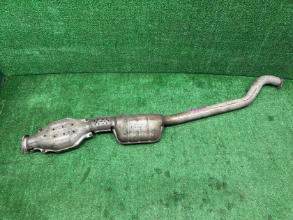 Centre exhaust section катализатор SUBARU LEGACY OEM 44200AE021 BE5 BH5 1999 EJ208 MT5