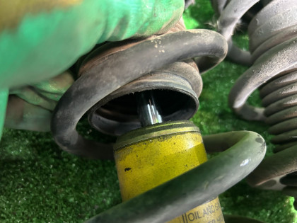 减震器 bilstein SUBARU LEGACY OEM 20310AE220 20310AE230 20365AE070 20330AE130 BE5 BH5 1999 EJ208 MT5