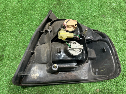Стоп левый SUBARU LEGACY OEM 84201AE05A BEE BE9 BE5 1999