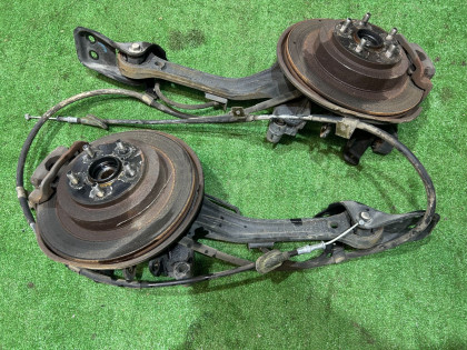 Rear hubs SUBARU LEGACY OEM 28462AE011 28474AE000 20252AE001 26700AE030 BHE BH9 BH5 BE5 BE9 BEE 1999 EJ208 MT5