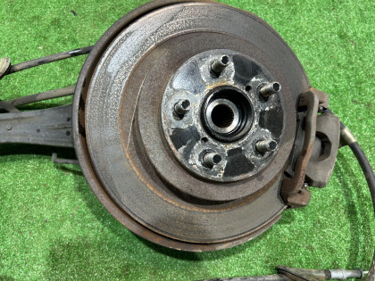Rear hubs SUBARU LEGACY OEM 28462AE011 28474AE000 20252AE001 26700AE030 BHE BH9 BH5 BE5 BE9 BEE 1999 EJ208 MT5
