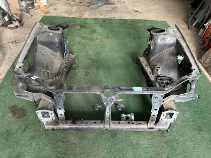 แผงหน้าหม้อน้ำ 53060AE000 SUBARU LEGACY