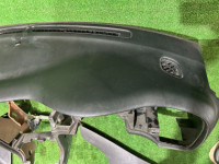 Salpicadero SUBARU LEGACY OEM 66045AE000ML 66075AE000ML 66050AE330ML 66180AE000 66060AE360 BE5 1999 BLACK 47A, 88H