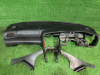 Salpicadero SUBARU LEGACY OEM 66045AE000ML 66075AE000ML 66050AE330ML 66180AE000 66060AE360 BE5 1999 BLACK 47A, 88H