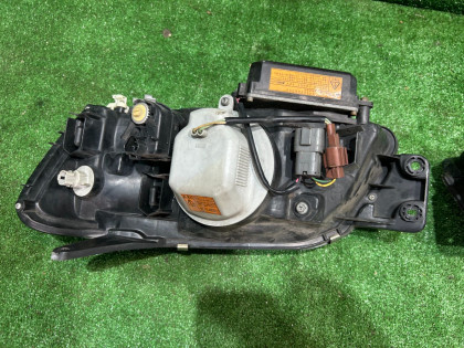 ไฟหน้า Ксенон SUBARU LEGACY OEM 84001AE280 84001AE290 BHE BH9 BH5 BE5 BE9 BEE 1999