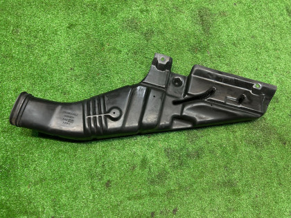 Air intake SUBARU LANCASTER OEM 46012FE010 BH9 1998 EJ254 AT