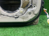 Porta dianteira esquerda SUBARU LANCASTER OEM 60009AE050 BHE BH9 1998 BEIGE 8L5
