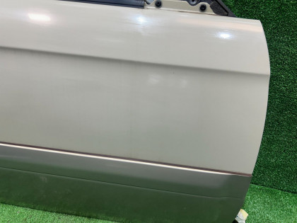 Right front door SUBARU LANCASTER OEM 60009AE040 BHE BH9 1998 BEIGE 8L5