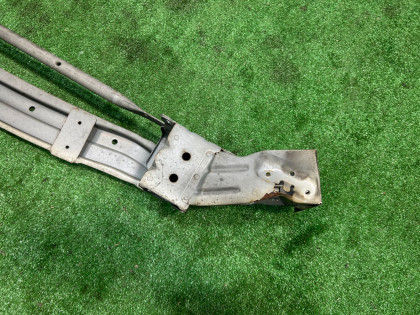 フロントバンパーレインフォースメント SUBARU LANCASTER OEM 57711AE340 BH9 BHE 1998