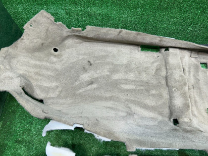 พรมปูพื้นห้องโดยสาร SUBARU LANCASTER OEM 95011AE050GG BHE BH9 1998 BEIGE 8L5