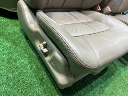 Seat set Кожа SUBARU LANCASTER OEM 64010AE800GE 64010AE810GE 64221AE250GE 64231AE260GE BHE BH9 BH5 1998 BEIGE 8L5