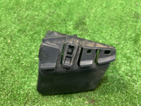 Крепление заднего бампера правое SUBARU LANCASTER OEM 57707AE060 BHE BH9 BH5 1998 BEIGE 8L5