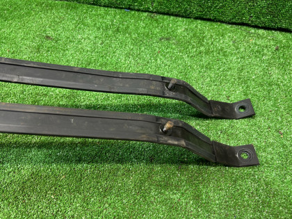フューエルタンクバンド SUBARU LANCASTER OEM 42017AE010 BH9 BHE BH6 1998 EJ254 AT