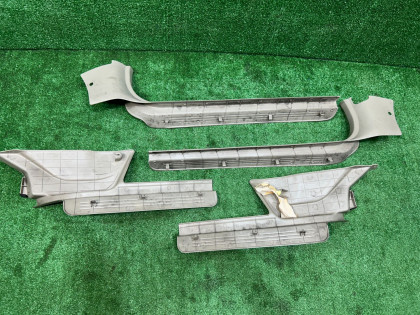 คิ้วชายบันได SUBARU LANCASTER OEM 94060AE000GE 94060AE010GE 94061AE000GE 94061AE010GE BH9 1998 BEIGE 8L5