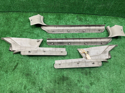 คิ้วชายบันได SUBARU LANCASTER OEM 94060AE000GE 94060AE010GE 94061AE000GE 94061AE010GE BH9 1998 BEIGE 8L5