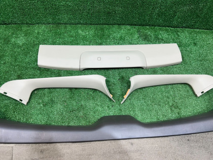 Обшивка пятой двери SUBARU LANCASTER OEM 94320AE011AD 94310AE020GF 94310AE030GF 94310AE000GF BHE BH9 BH5 1998 BEIGE 8L5