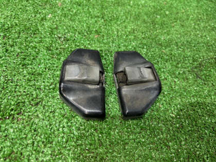 Limitadores de apertura del portón 63112AE000, 63112AE010, 63134AE000, 63134AE010 SUBARU LANCASTER