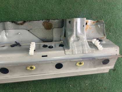 Порог металл левый SUBARU LANCASTER OEM 51415AE031 BHE BH9 BH5 1998 BEIGE 8L5