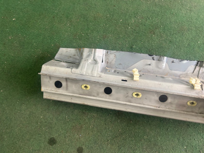 ชายล่างตัวถังขวา SUBARU LANCASTER OEM 51415AE021 BHE BH9 1998 BEIGE 8L5
