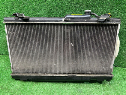 Radiador del motor 45111AE001 SUBARU LANCASTER