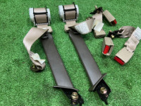 Rear seat belts SUBARU LANCASTER OEM 64660AE000GE 64660AE010GE BH9 1998 BEIGE 8L5
