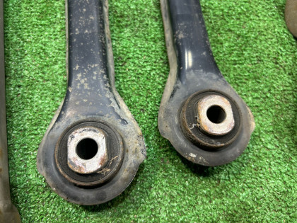 リアアーム SUBARU LANCASTER OEM 20250AE030 20250AE050 20250AE010 20250AE000 BHE BH9 1998 EJ254 AT