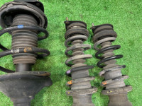 Стойки SUBARU LANCASTER OEM 20310AE150 20310AE140 20330AE100 20365AE021 BHE BH9 1998 EJ254 AT