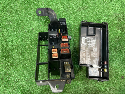 กล่องฟิวส์ 82231FC000 SUBARU FORESTER