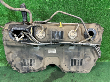 Depósito de combustível SUBARU FORESTER OEM 42012FE100 SG5 2006 EJ205 AT