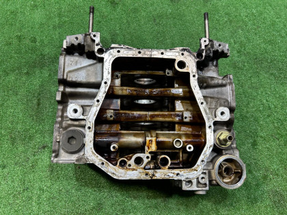 Блок цилиндров SUBARU LEGACY OEM 11008AA270 BE5 1999 EJ208 MT5