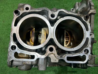 Блок цилиндров SUBARU LEGACY OEM 11008AA270 BE5 1999 EJ208 MT5