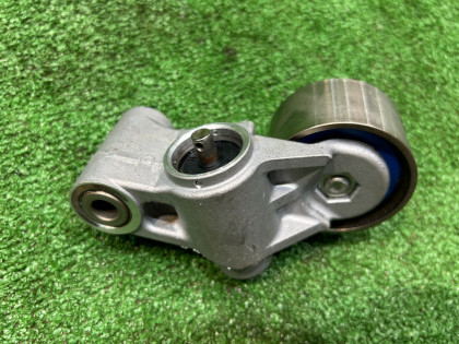 テンショナープーリー SUBARU LEGACY OEM 13033AA001 BE5 1999 EJ208 MT5