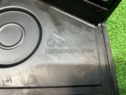 左正时罩盖 SUBARU LEGACY OEM 13574AA094 BE5 1999 EJ208 MT5