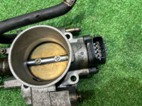 Corpo da borboleta SUBARU LEGACY OEM 16114AA803 BE5 1999 EJ208 MT5